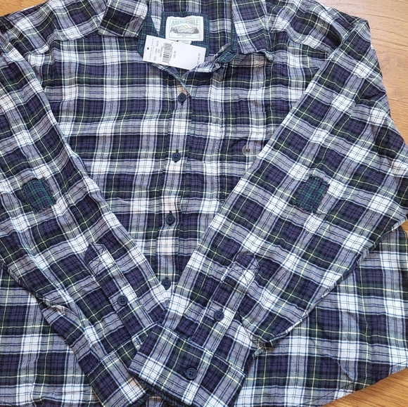 American Eagle Cropped Flannel Patch Shirt NWT SZ MEDIUM - Picture 4 of 10